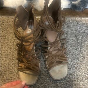 DV by Dolce Vita Tan Knotted Sandals